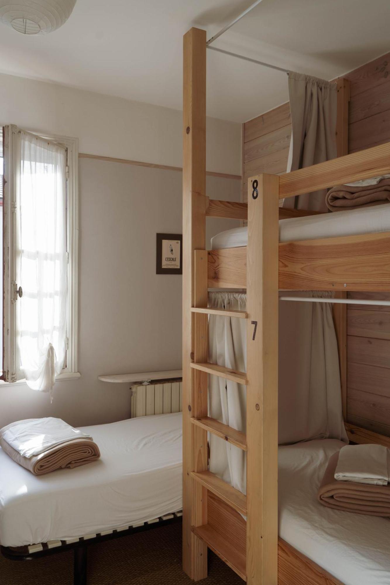 L'Escale Surf Hostel - Auberge De Jeunesse Гетарі Номер фото